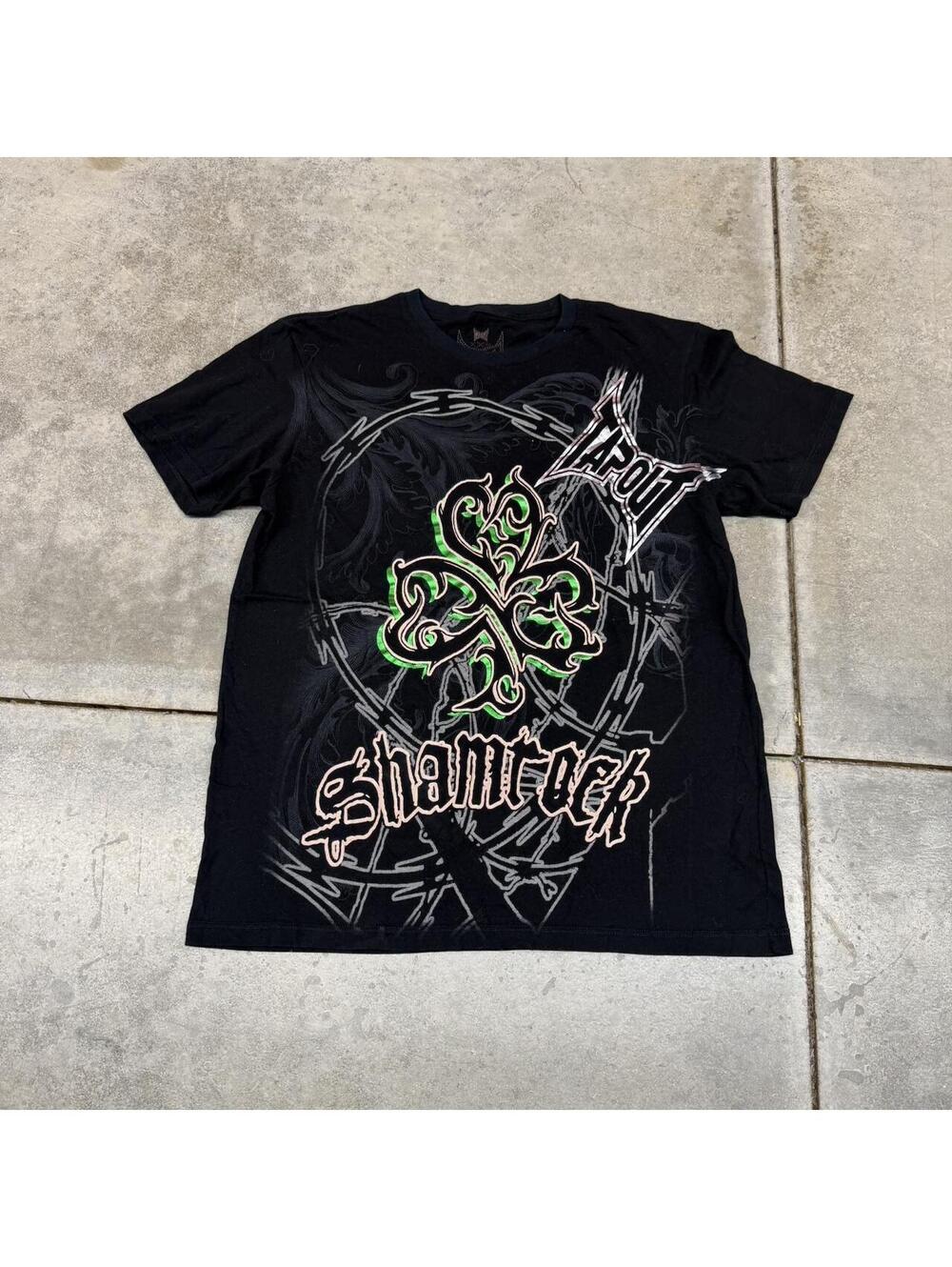 vintage tapout shamrock tribal print faded black shirt size xl WOMENS